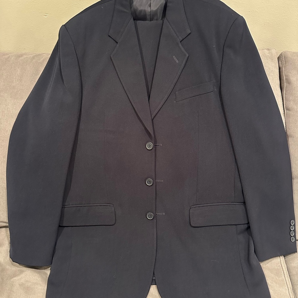 Men's Classic Black 2 Piece Vittorio St. Angelo In Excellent Condition.